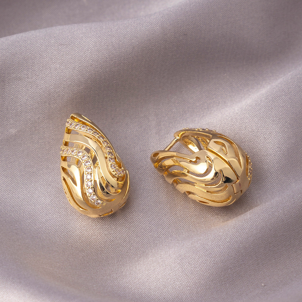 Double-layer Water Drop Hollow-out Retro Earrings