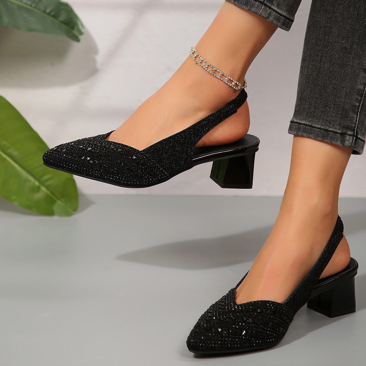 Women's Plus Size Rhinestone Pointed Toe Low Heel Shoes