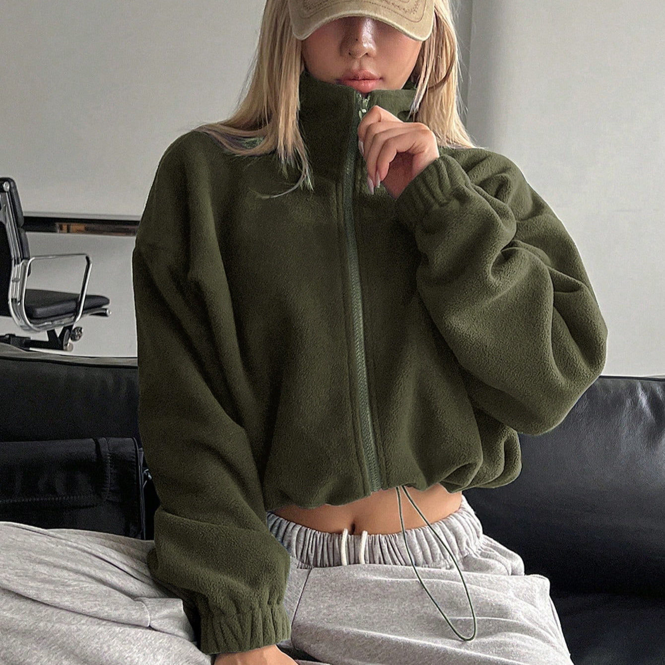 Short Autumn And Winter Stand-up Collar Thick Lamb Wool Drawstring Coat Women