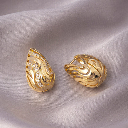 Double-layer Water Drop Hollow-out Retro Earrings