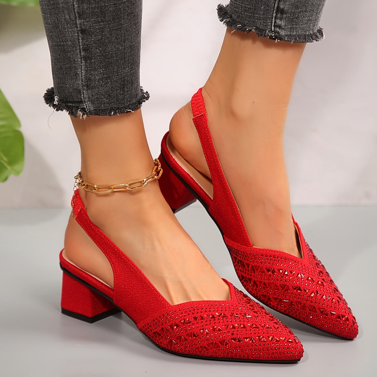 Women's Plus Size Rhinestone Pointed Toe Low Heel Shoes
