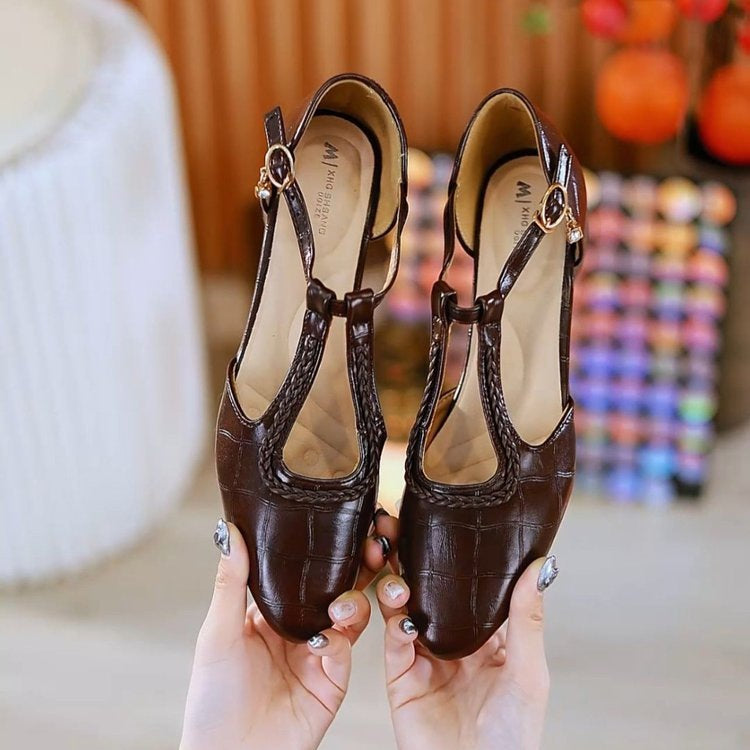 Soft Leather Pointed Cross-strap Hollow Leather Shoes