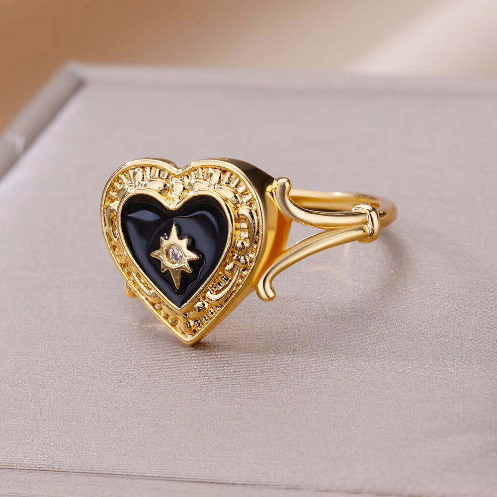 Mild Luxury Retro 18K Gold Plated Love Emerald Ring